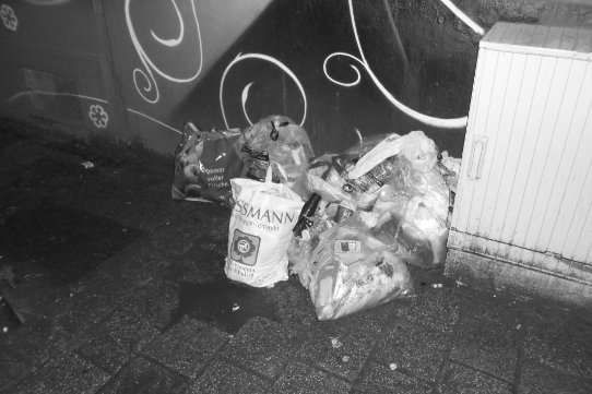 Abfall im 'Viertel' in Bremen