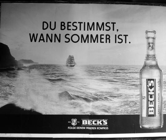 Ausschnitt aus einem Werbeplakat für ein Biermischgetränk