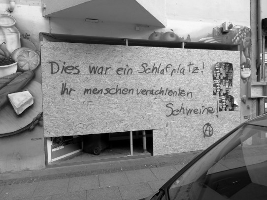 Bremen, Steintor: Graffito auf Bretterverkleidung